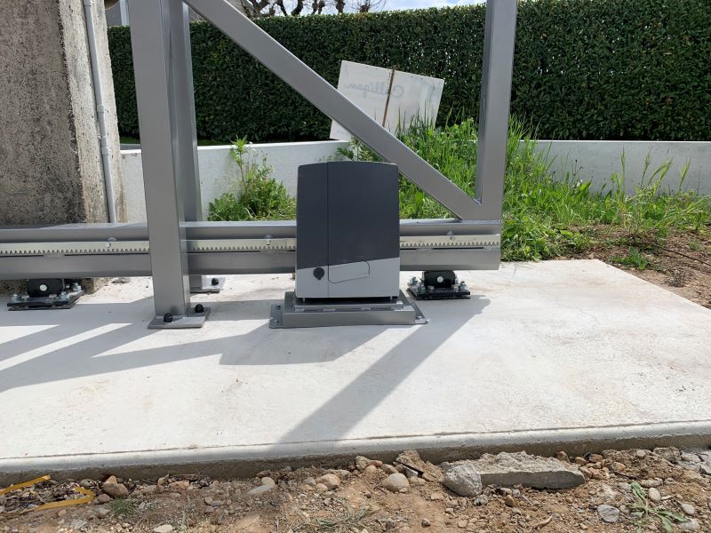 Motorisation Came Portail coulissant autoporté