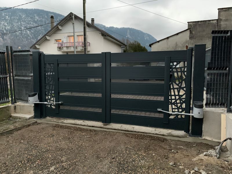 Motorisation Nice Portail battant à Bonneville 1