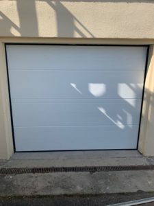 Porte de Garage blanche