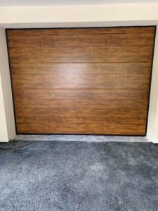 Porte de garage La Clusaz 1