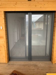 moustiquaire latérale