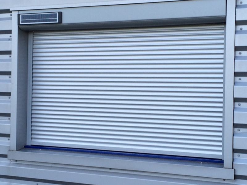 volet roulant solaire pose tunnel