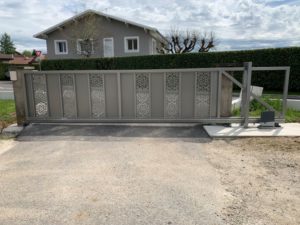 Portail autoporté Fer Alu 1