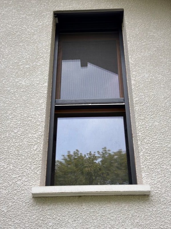 Moustiquaire verticale demi hauteur